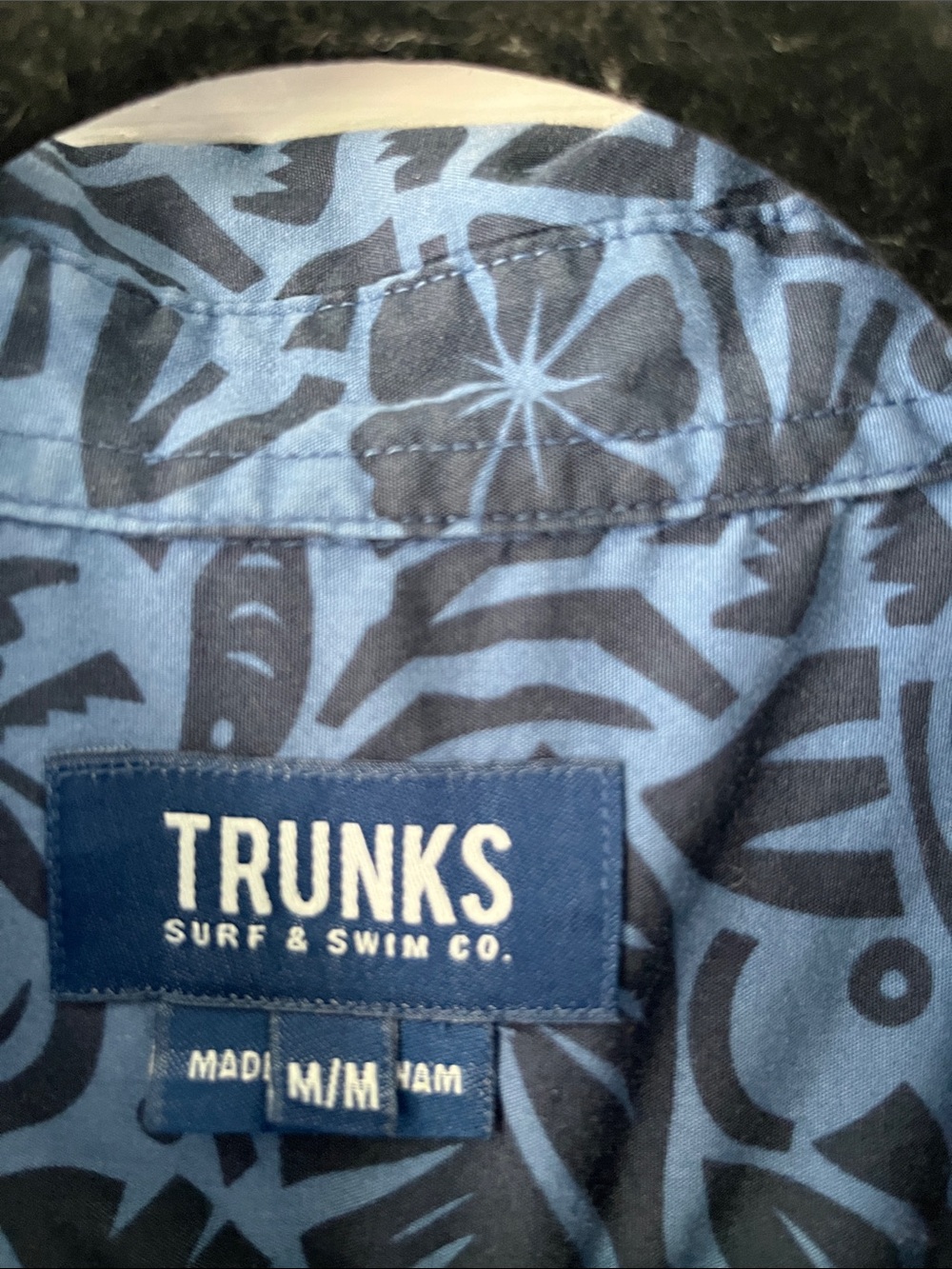 Trunks Shirt Size Medium - Picture 2 of 4
